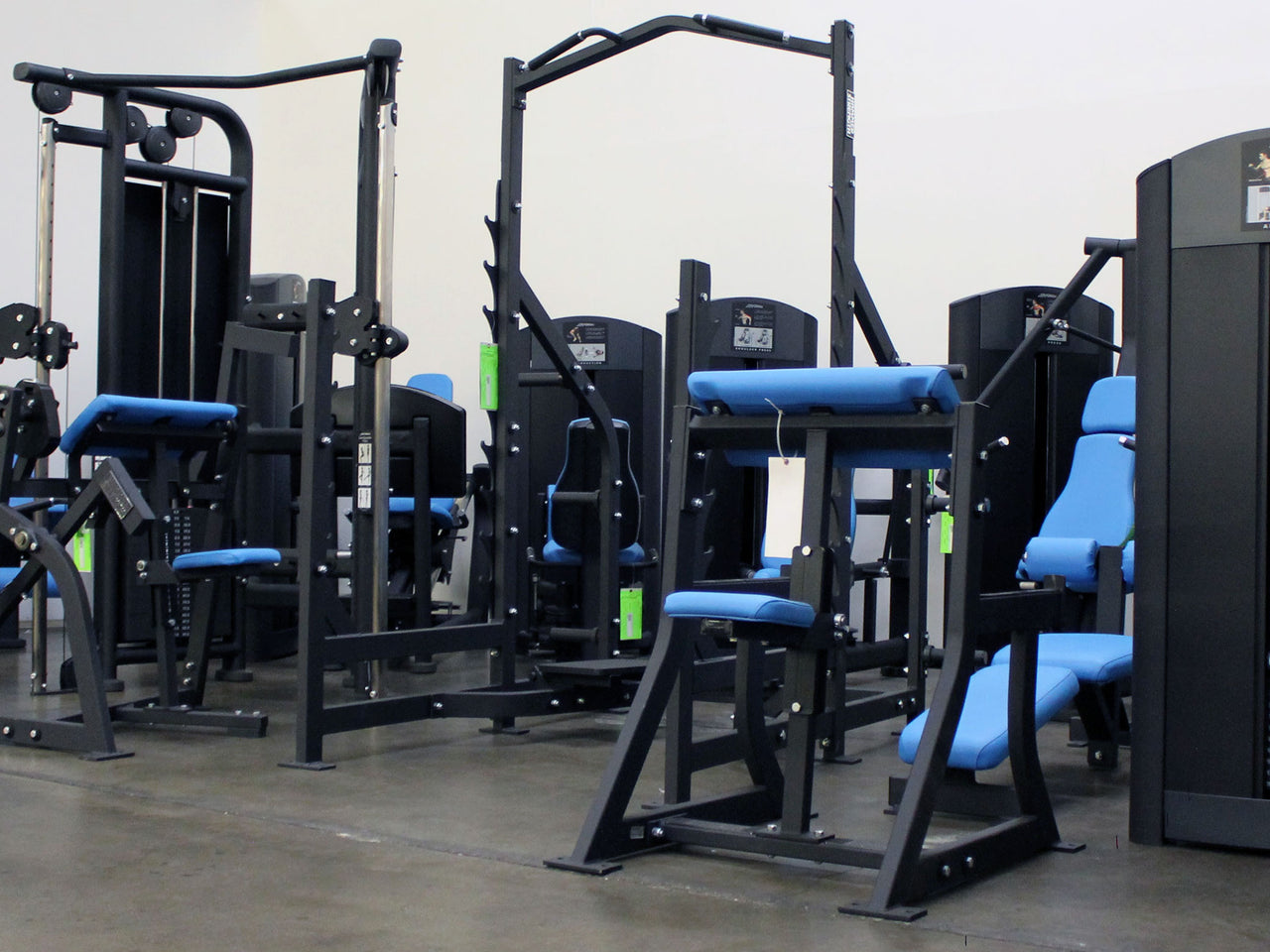 Refurbished Life Fitness Signature Gym Package - 18 Piece